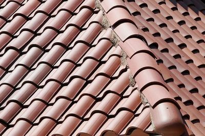 Classic-Clay-Roof-Tiles-1920w.jpg