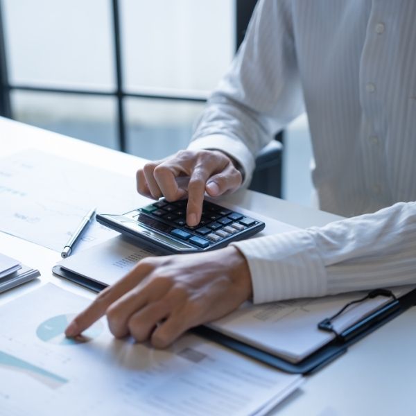 Customized Cleaning Plans_ Our Tailored Janitorial Services for Your Business Needs - 4.jpg