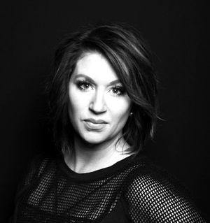 thumbnail_NICOLE Headshot.jpg