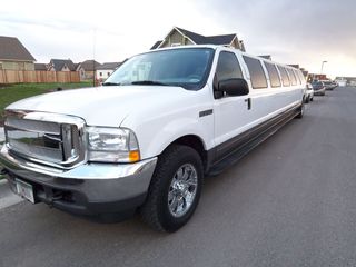 SUV limo fleet