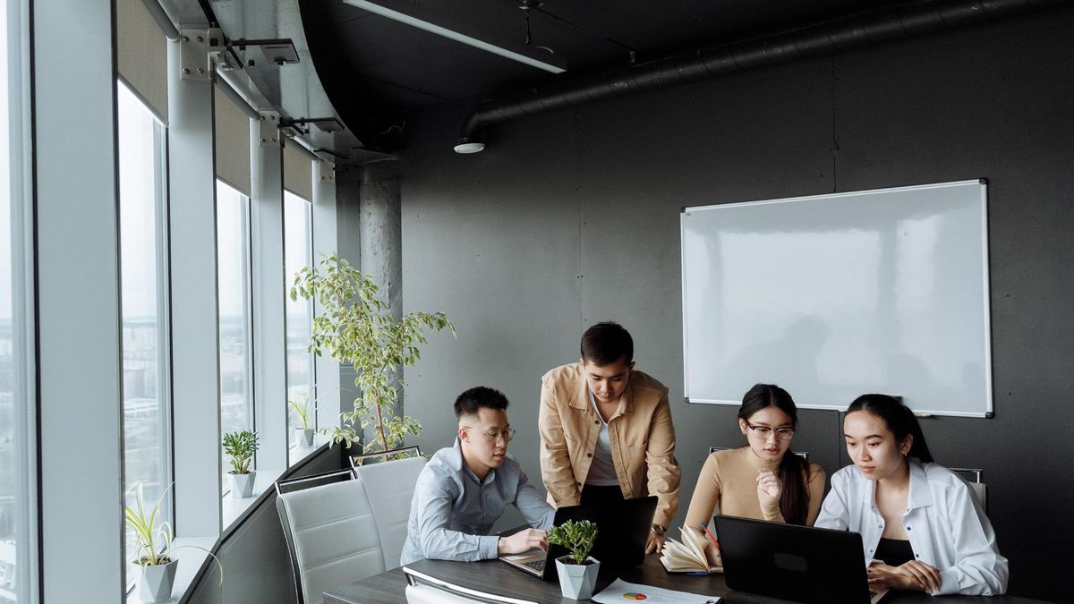 Corporate-Travel-Management-1.jpg