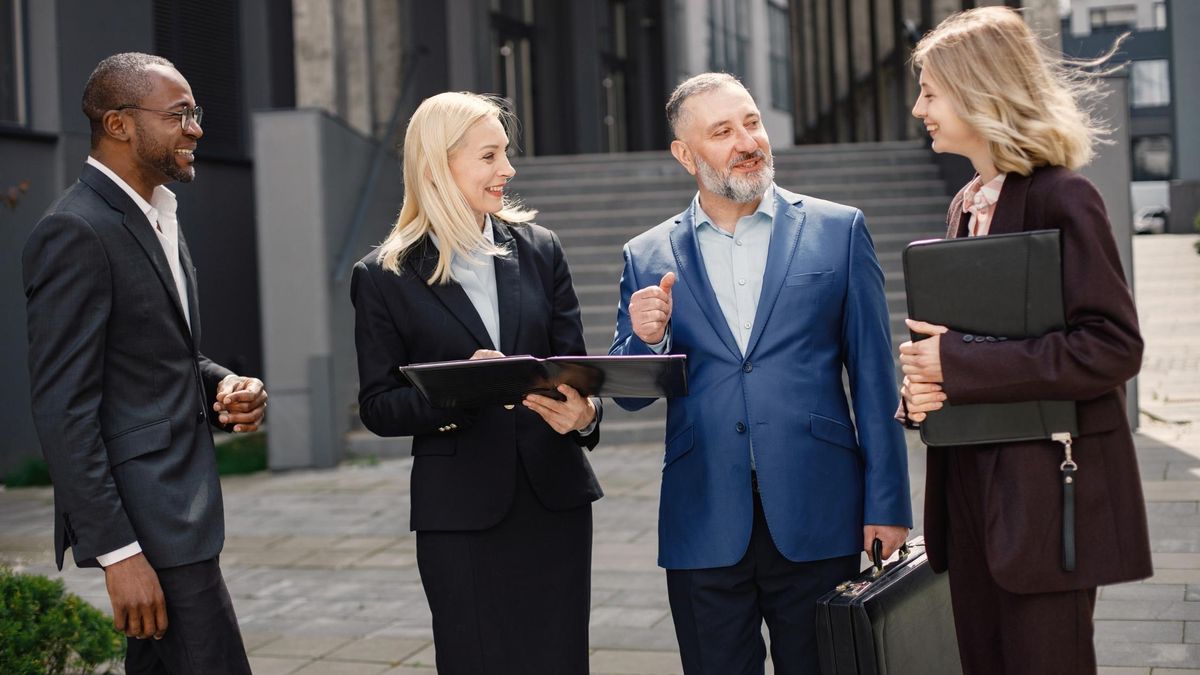 Business-Travel-Management-2.jpg