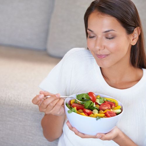 Mindful Eating Practices to Support Weight Loss Goals at Balanced Telewellness2.jpg