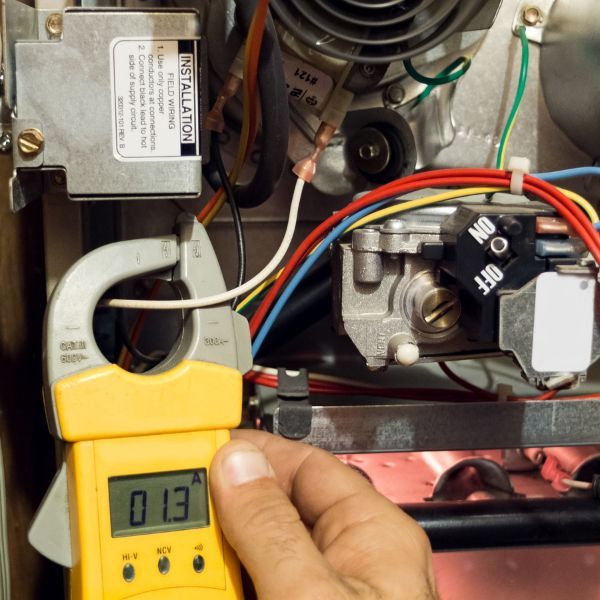Measuring the voltage