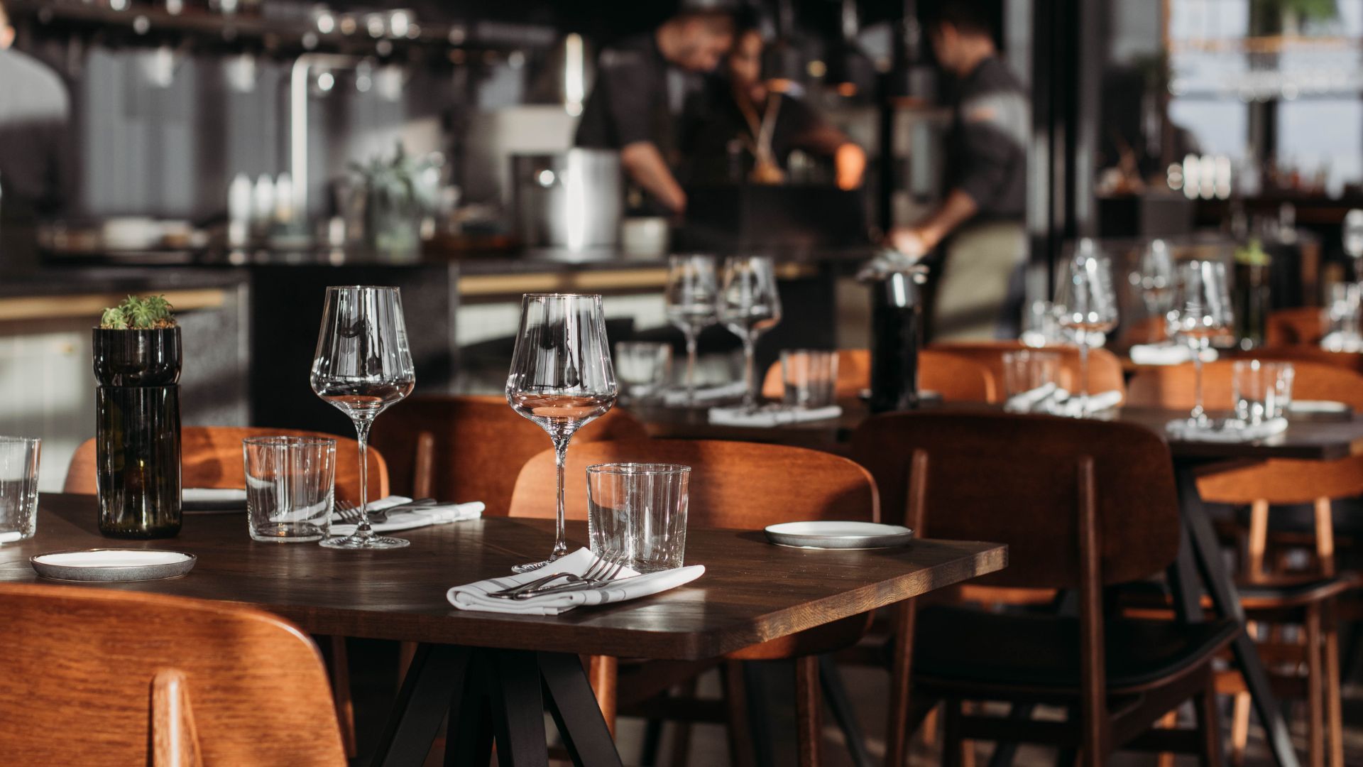 img of a restaurant img8.jpg