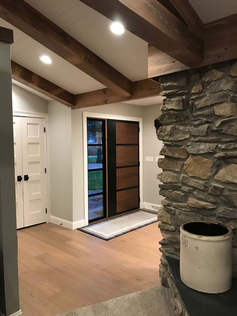 Trusses, Beams and Door