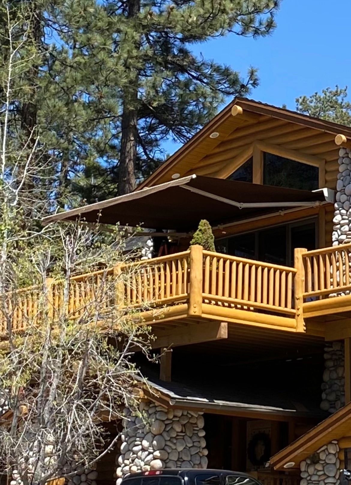 custom retractable awning.jpg