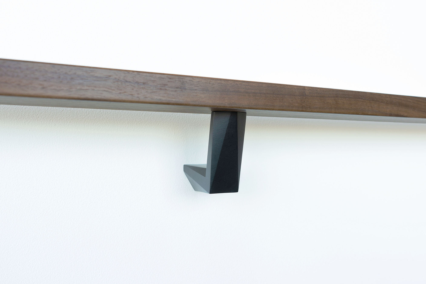 Modern-black-handrail-bracket
