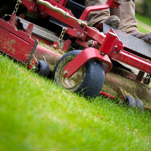 commercial lawn mower