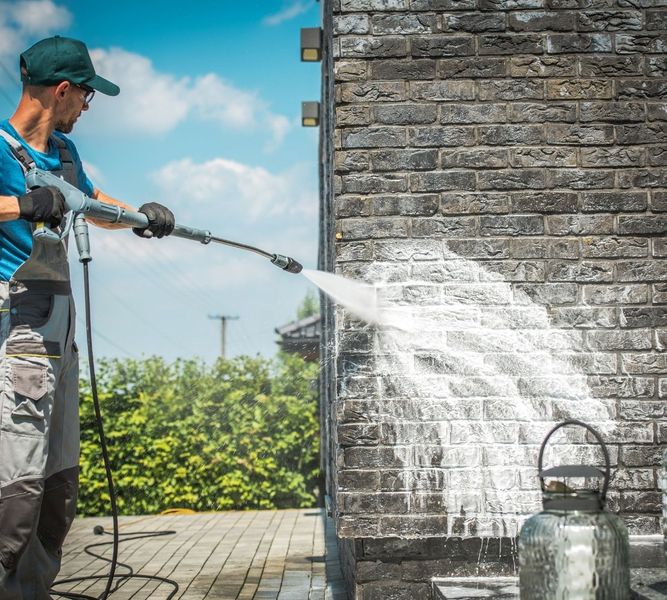 pressure washing exterior brick 