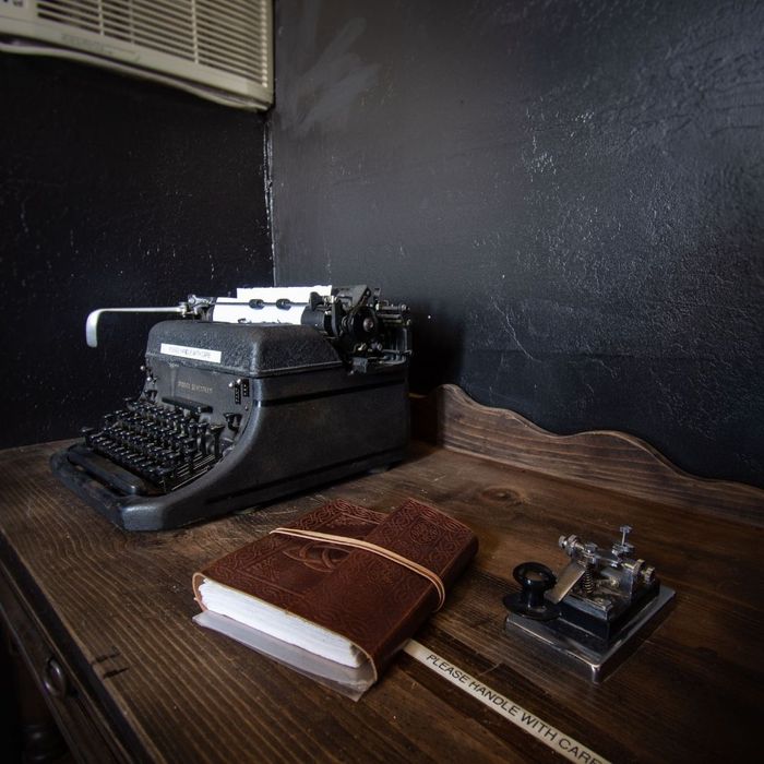 typewriter clue