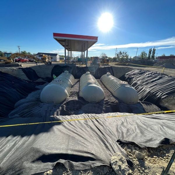 underground fuel storage tank system