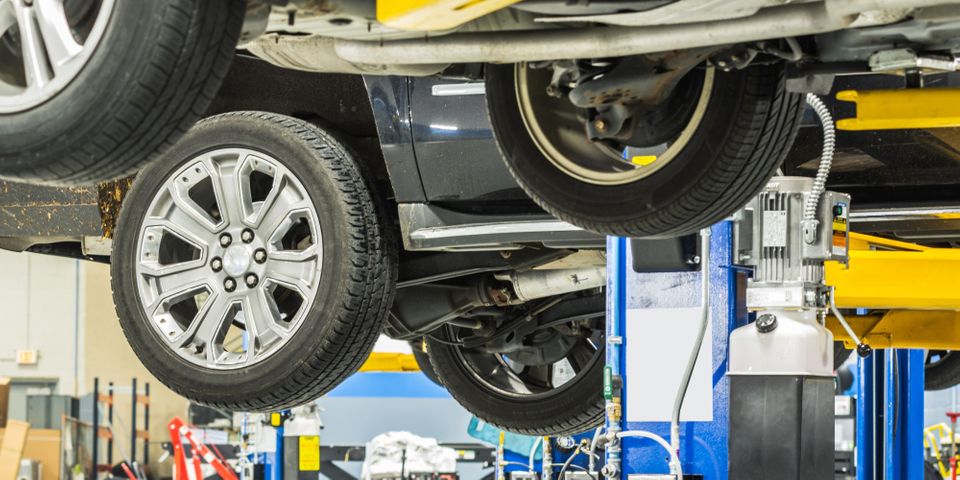 New Lift and Lube Services - Hero.jpg