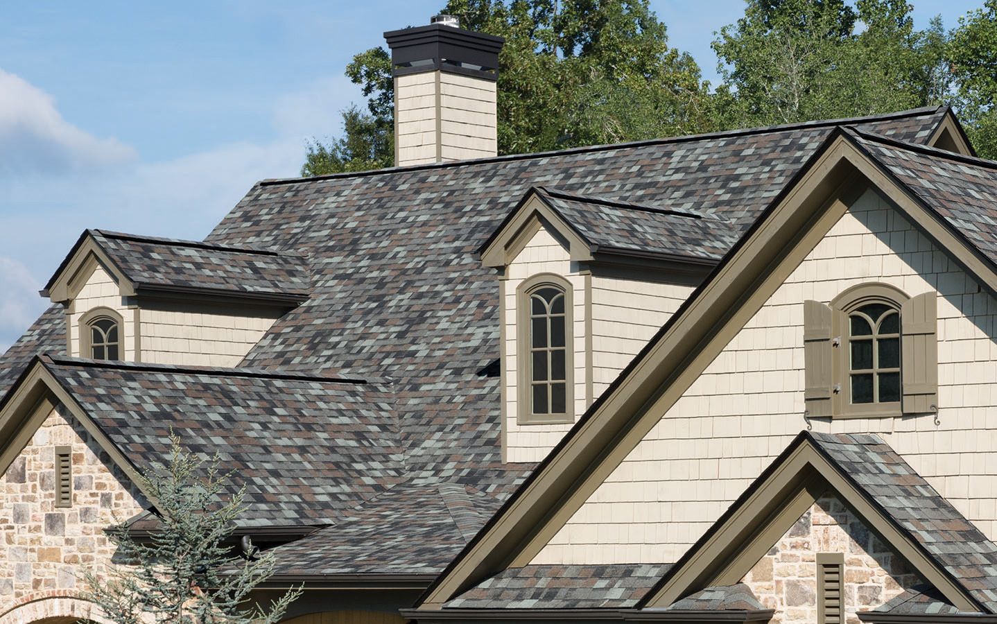 Different colored shingles on roof