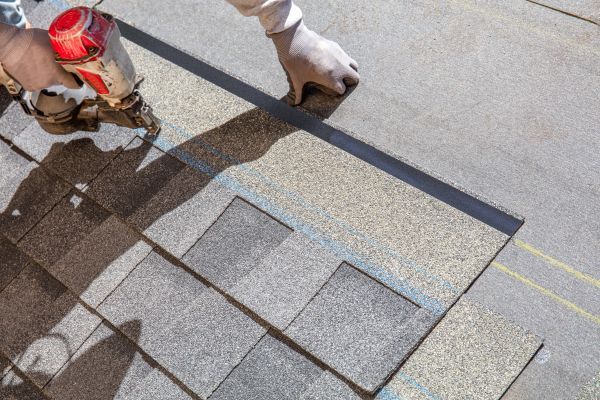 installing shingles