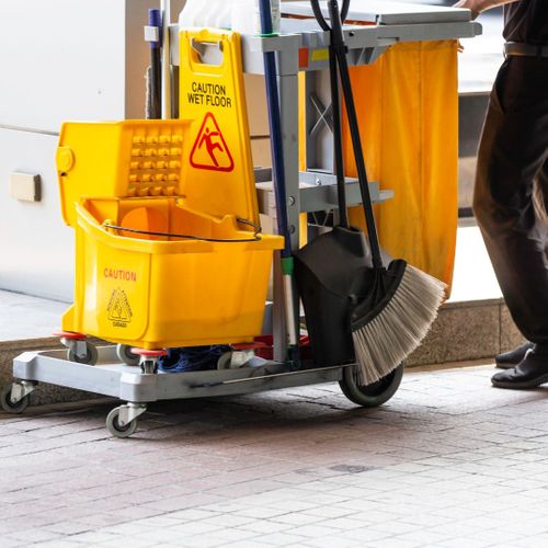 Janitorial cleaning cart