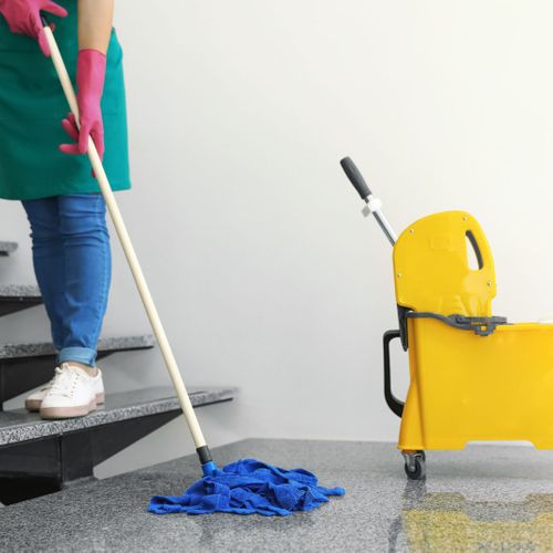 Outsourcing vs. In-House Janitorial Services_ Pros and Cons-image2.jpg