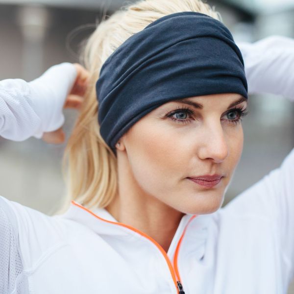 Woman wearing a head band