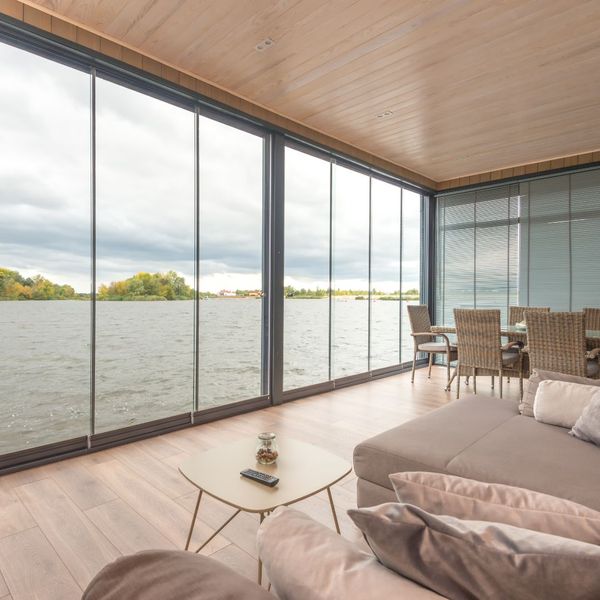 floor to ceiling windows floor to ceiling windows