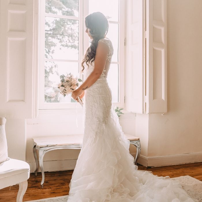 bride in her wedding dress