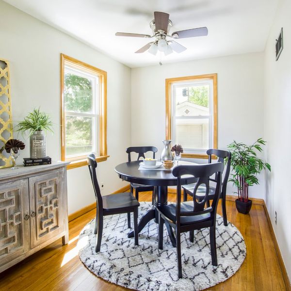 Dining area rug Dining area rug