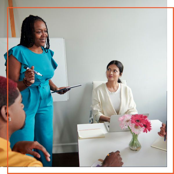 manager coaching employees