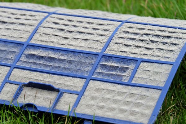 dirty air conditioning filter