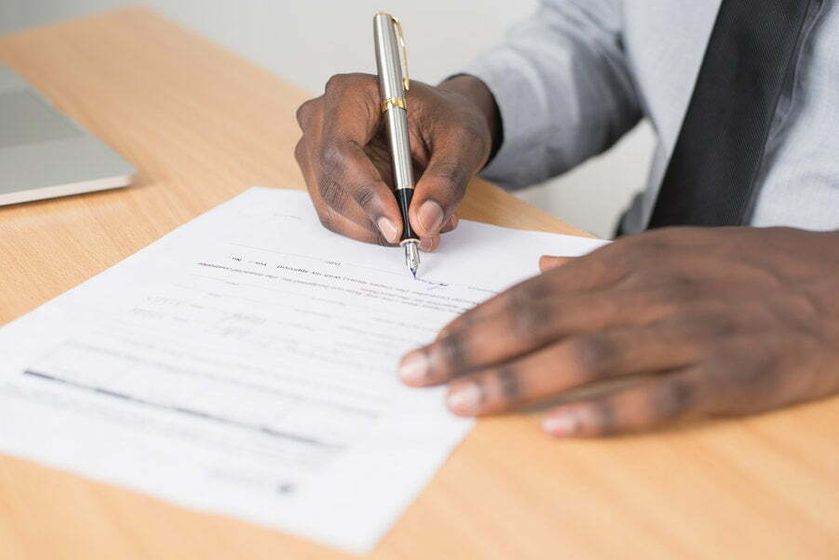 signing-document