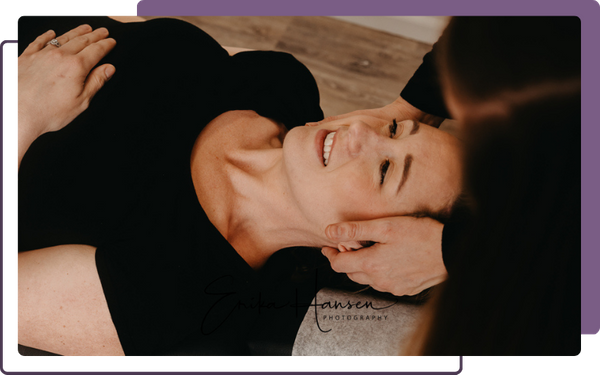 chiropractic adjustment, hands on head