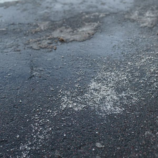 rock salt keeping ice from forming