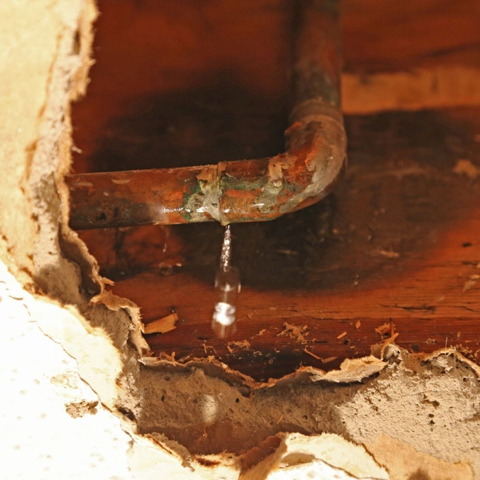 leaking rusted pipe leaking rusted pipe