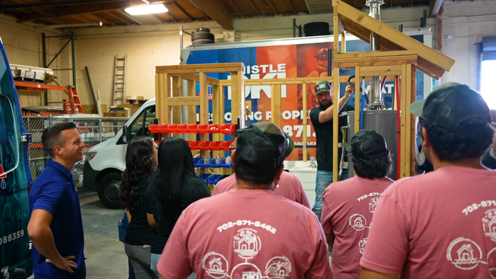 40773_Thistle DKI_Hero_120s_1920x1080_16x9_6912719191_v1.2.00_01_05_03.Still020.png