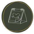 icon of a calendar with a heart