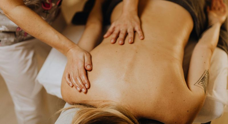 The Art of Connection Choosing Between Swedish and Deep Tissue for Your Next Session-hero.jpg