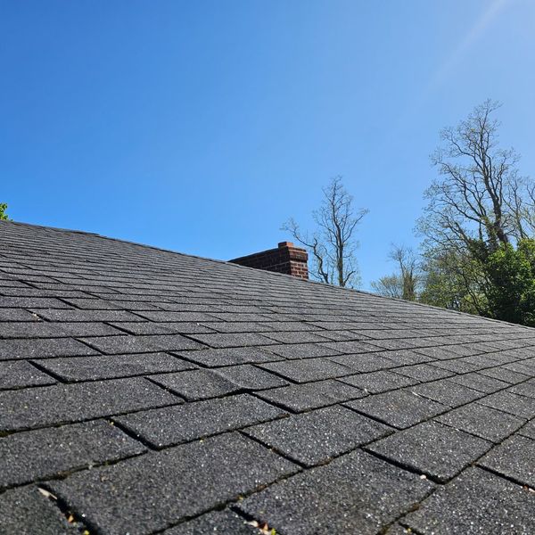 How To Choose a Reliable Roofing Contractor - Image 1.jpg
