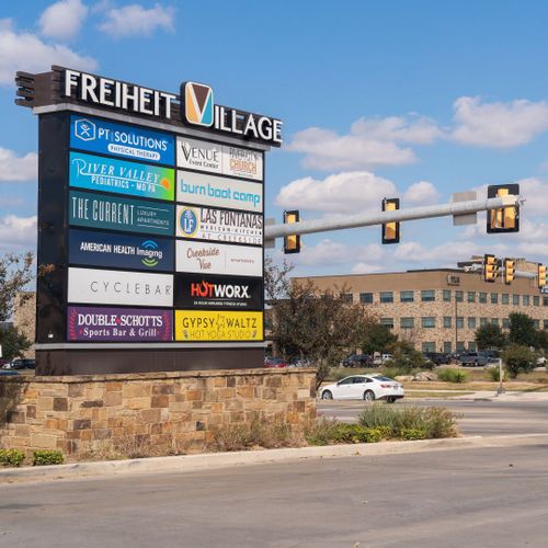 Freiheit Village - business signs