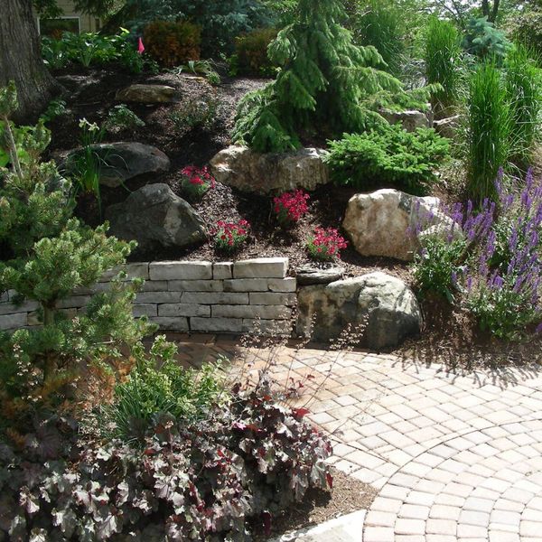 beautifully landscaped commercial space