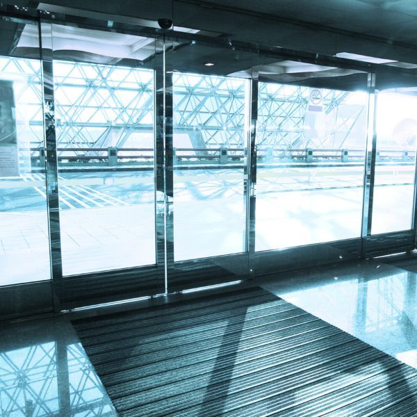 commercial doors service3.jpg
