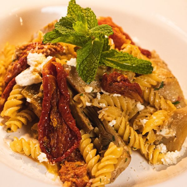 FUSILLI POMODORO SUCCHI CARCIOFI A LA TOSCANA.jpg
