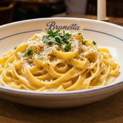FETUCCINI 4 FORMAGGI.jpg