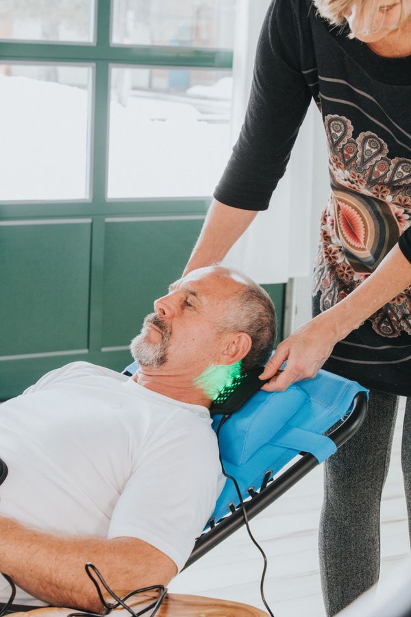 light therapy for neck