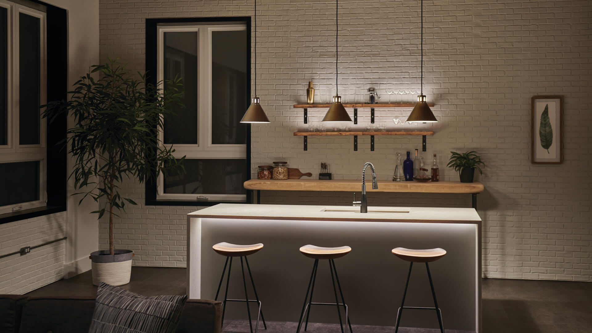 Zailey bar lighting zaileybarlighting.jpg