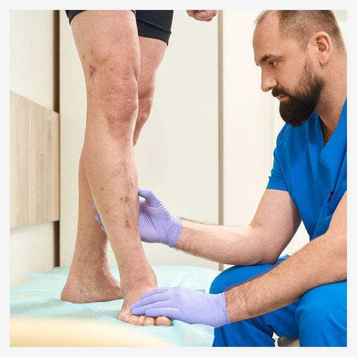 Evaluating the leg of a patient