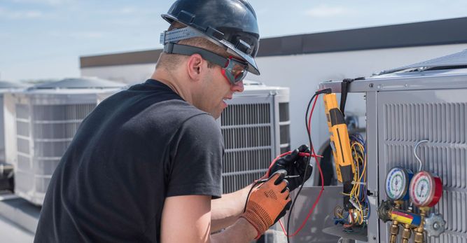 When to Call in the Pros for Commercial HVAC Repair.jpg