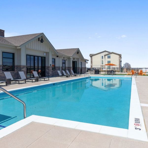 apartments with outdoor pool