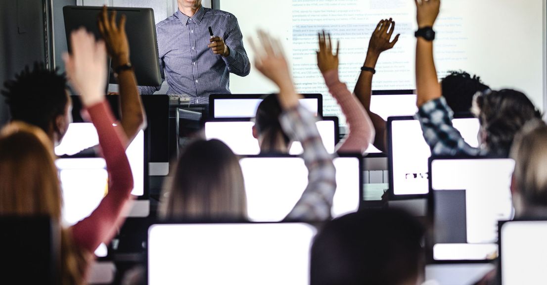 Where to Find Sample Questions and Practice Tests for the Illinois Roofing Exam - Hero.jpg