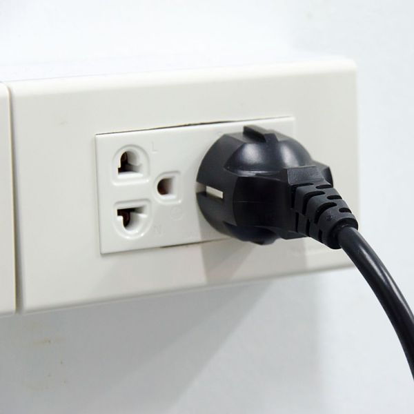 outlet outlet