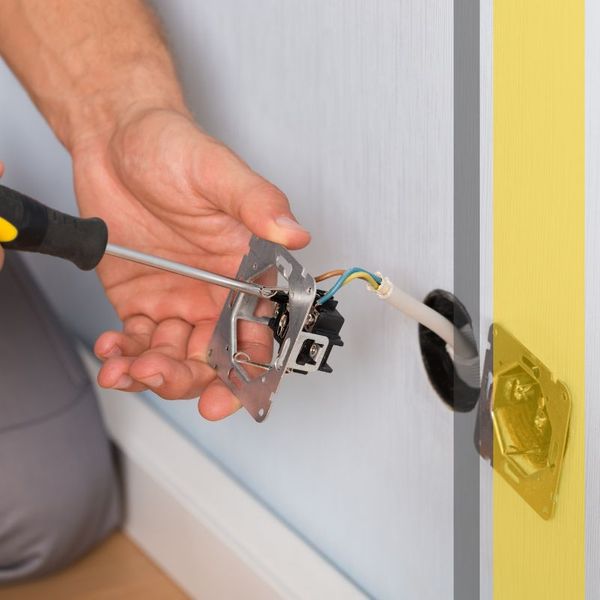 fixing an outlet fixing an outlet