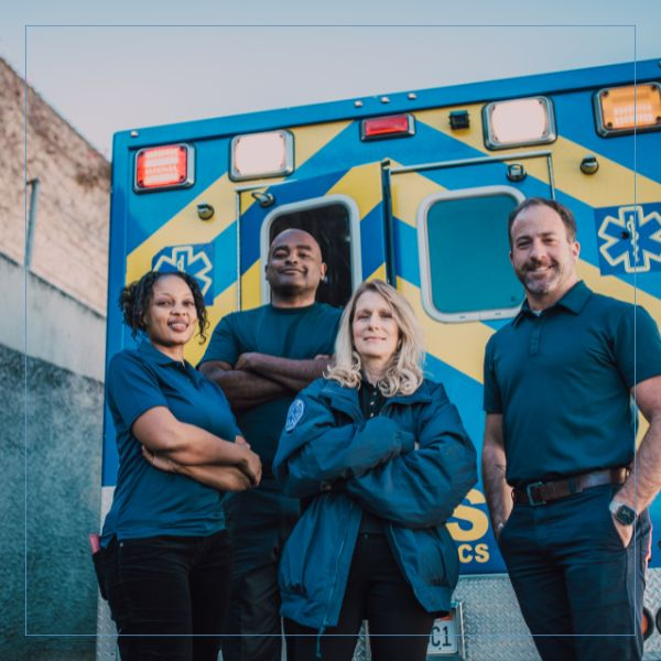 a group of paramedics Paramedic.jpg