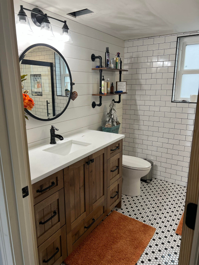 bathroom1.jpg